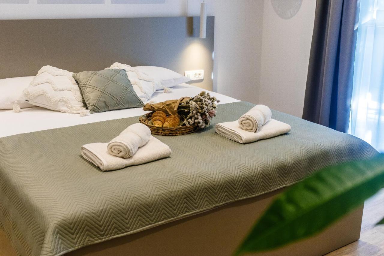 Apartments Kiwi دوبروفينك المظهر الخارجي الصورة